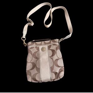 Coach Signature Stripe Swingpack Crossbody | EUC​​